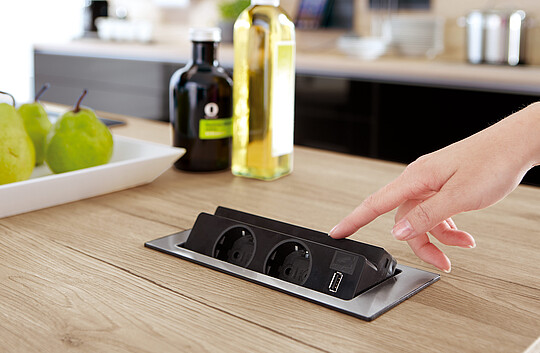 drehbare Küchensteckdose EInbaudose Arbeitsplatten Steckdose schwarz mit USB 